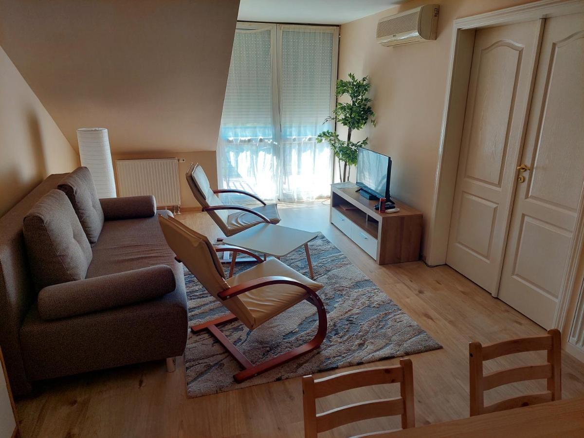 Cserke Napfeny Apartman Cserkeszolo Exterior photo